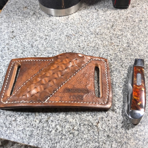 Holster and imperial trapper - Picture 2 of 3